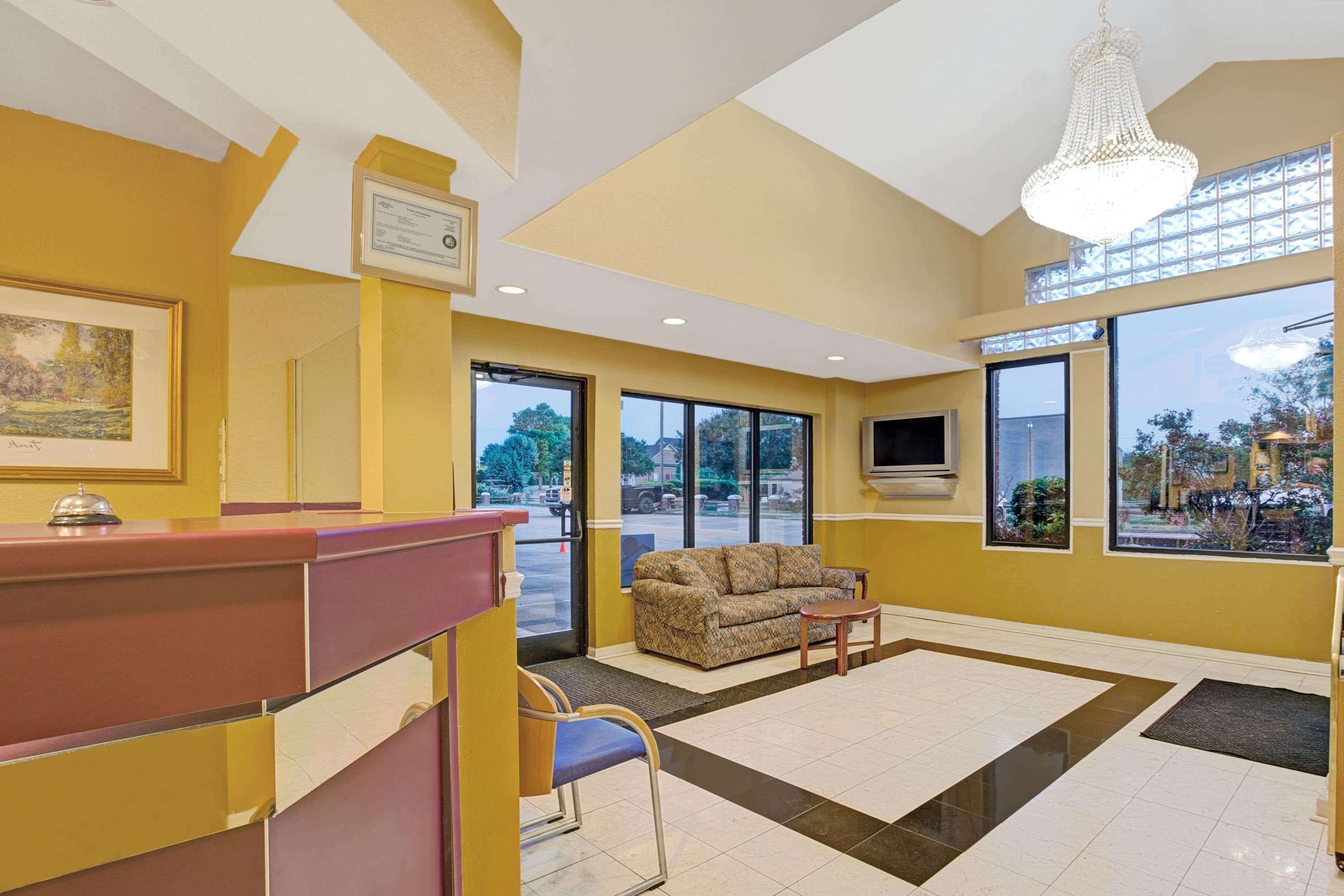 Microtel Inn By Wyndham Lake Norman Корнеліус Екстер'єр фото